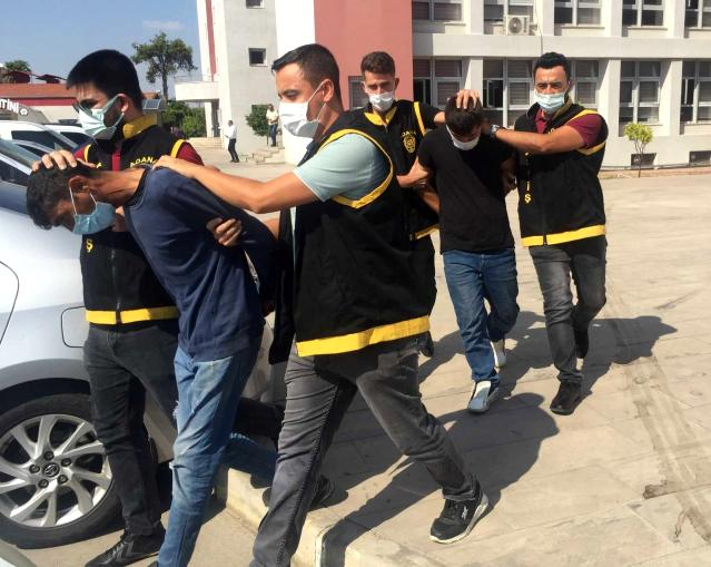 Akü hırsızları yakayı eleverdi